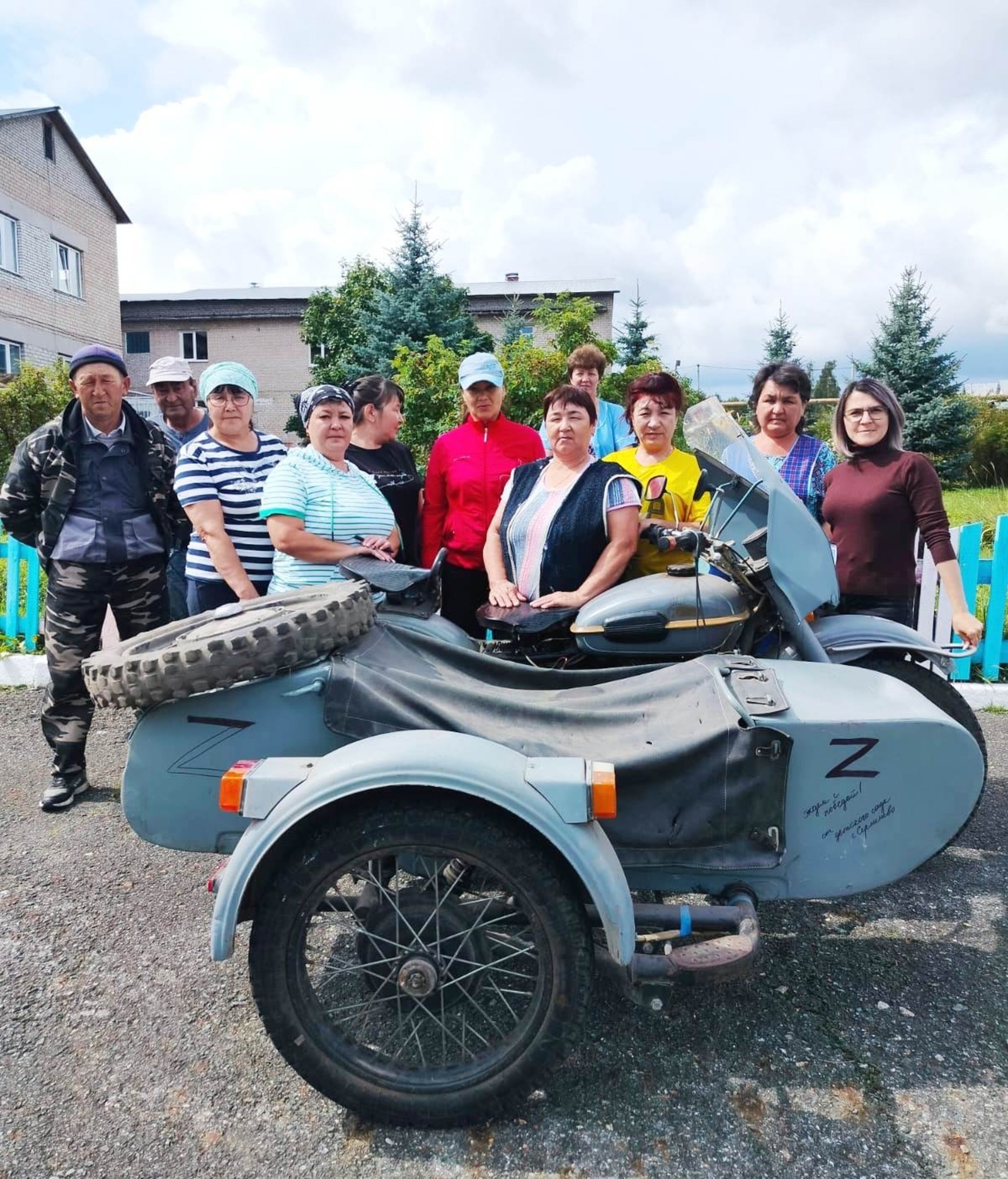 Җиңү белән, исән-сау кайтсыннар!