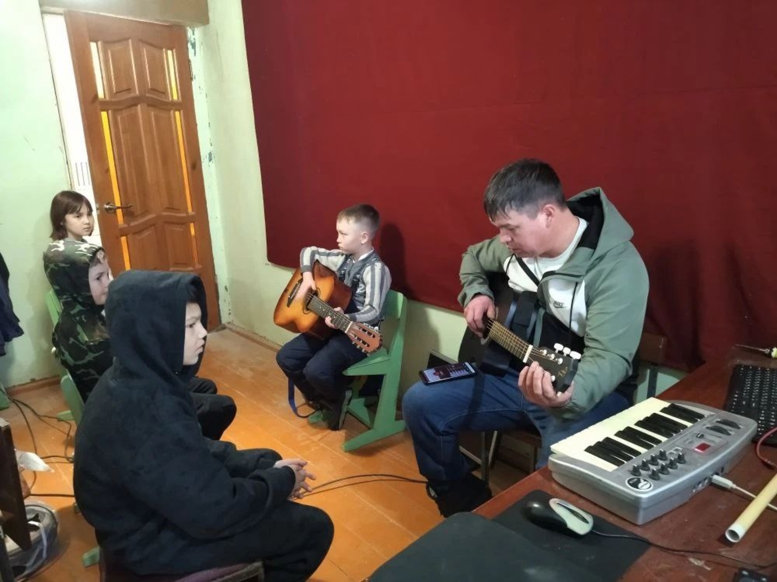 Айнур абый хыялларга канат куя!