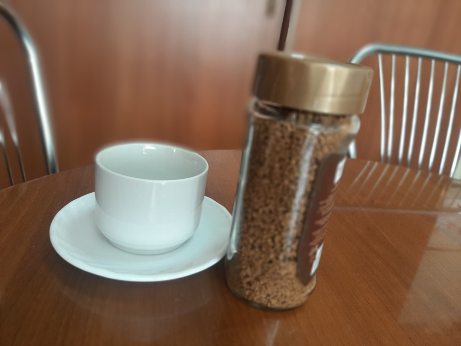 Җиде яшькә кадәр балаларга кәһвә эчәрмәгез!