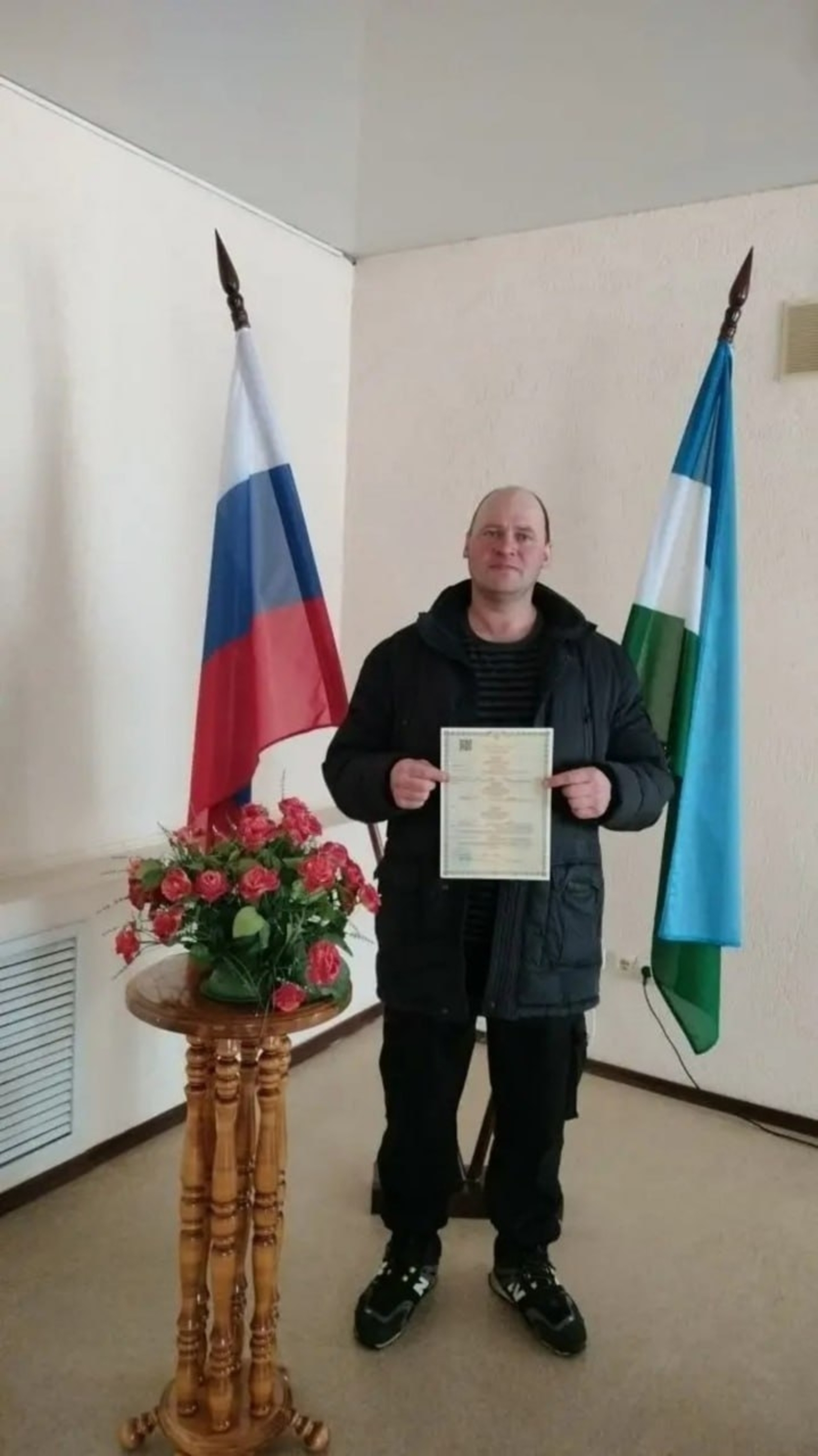 Биш апасы өчен көтеп алган энекәш ул!