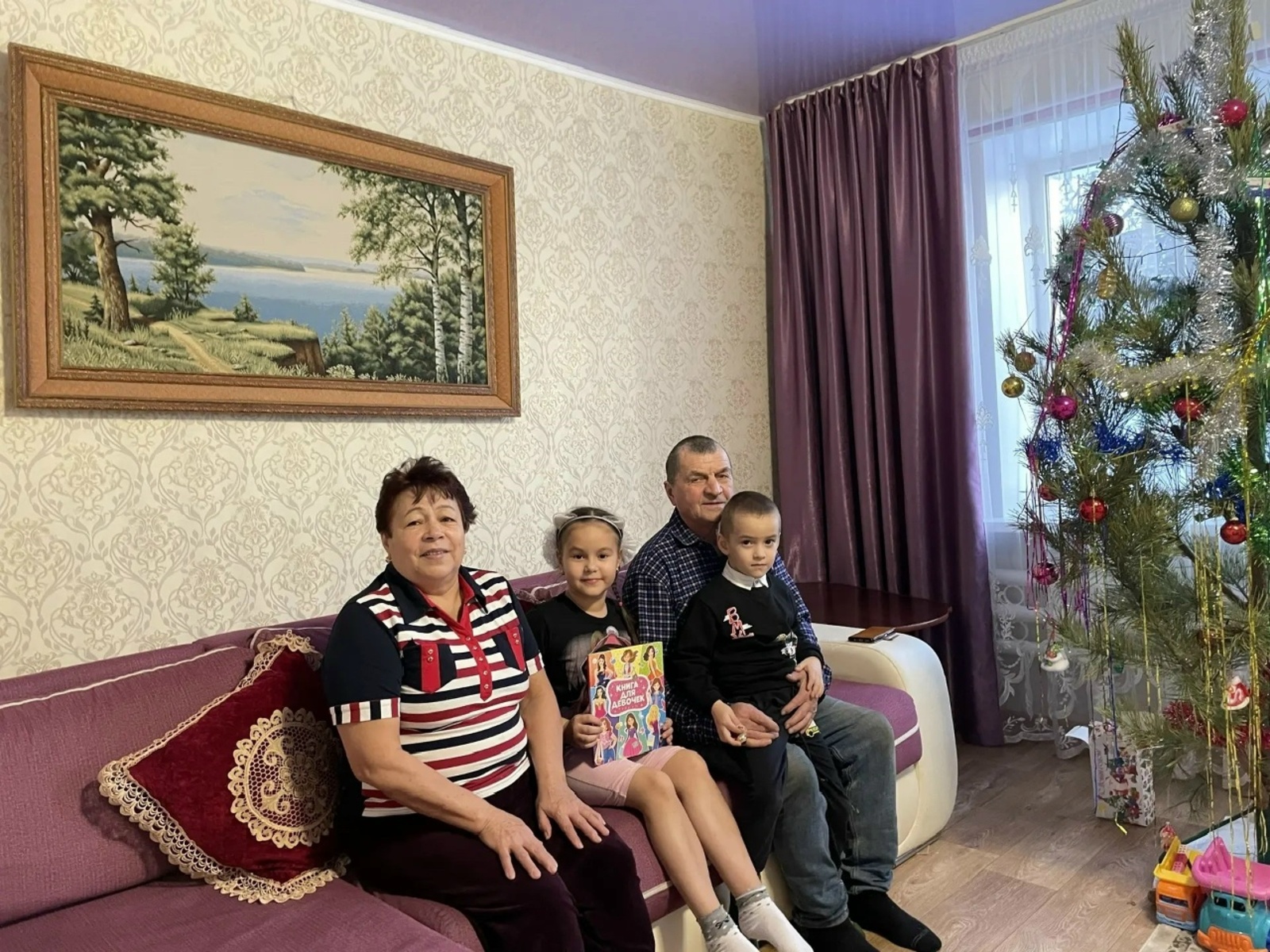 Оныкларына гаилә җылысы бүләк иткәннәр