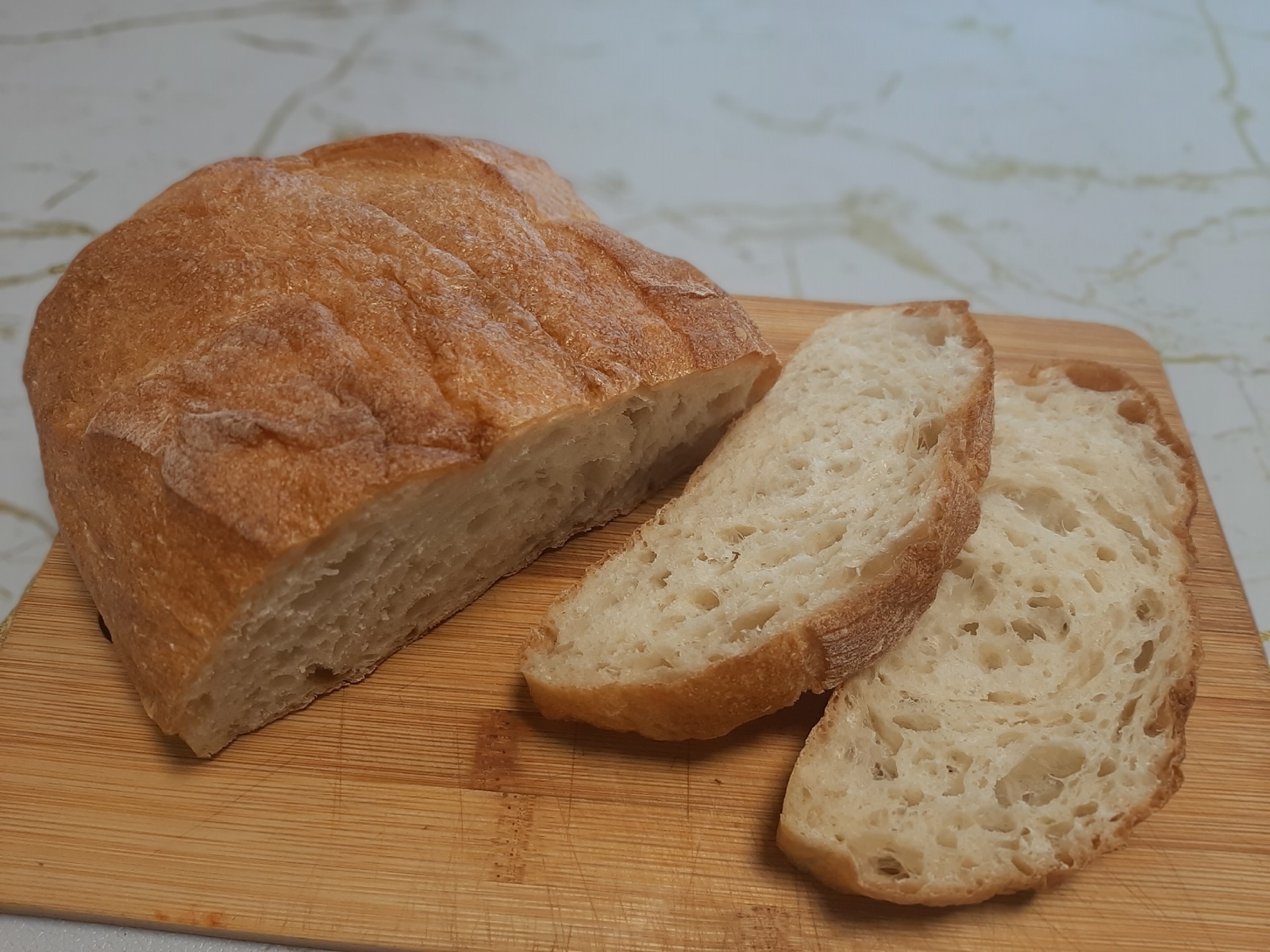 Икмәкне полиэтилен капчыкта саклыйсызмы?